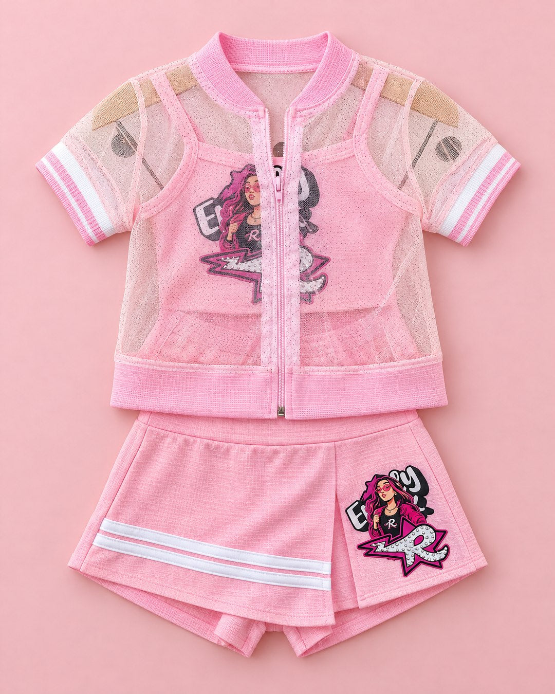 Conjunto rosa com estampa de personagem - foto 1